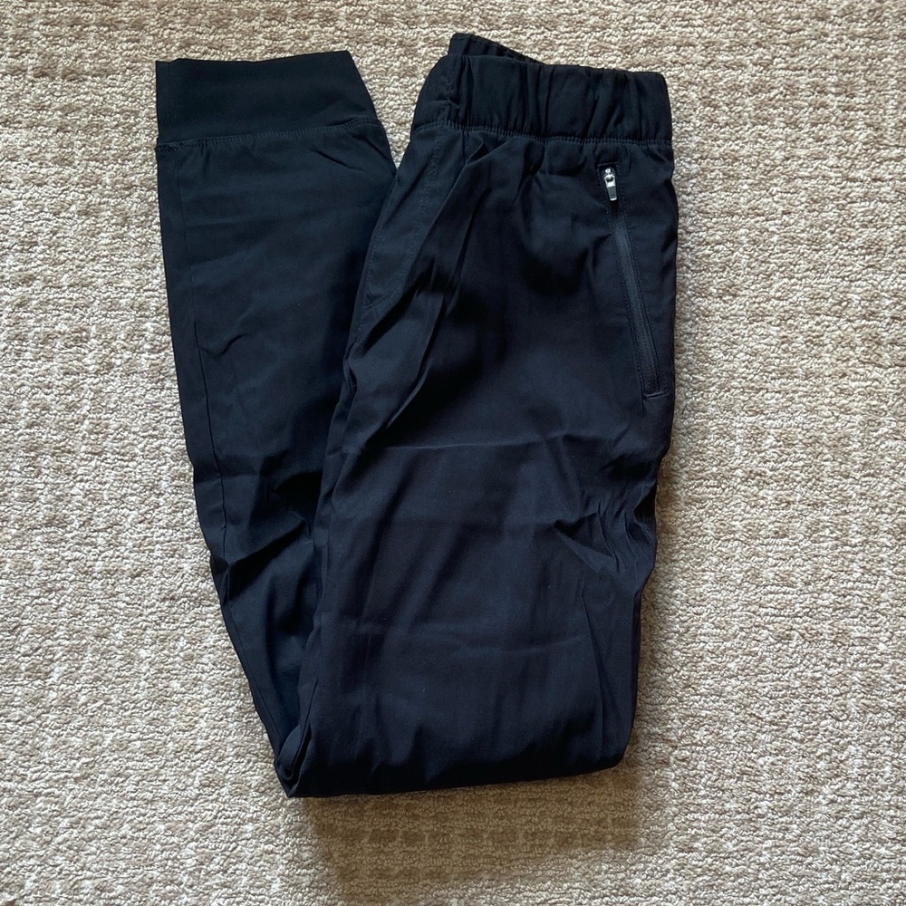 NWT Eddie Bauer Rainier‎ Black Fleece Lined Joggers Size 6